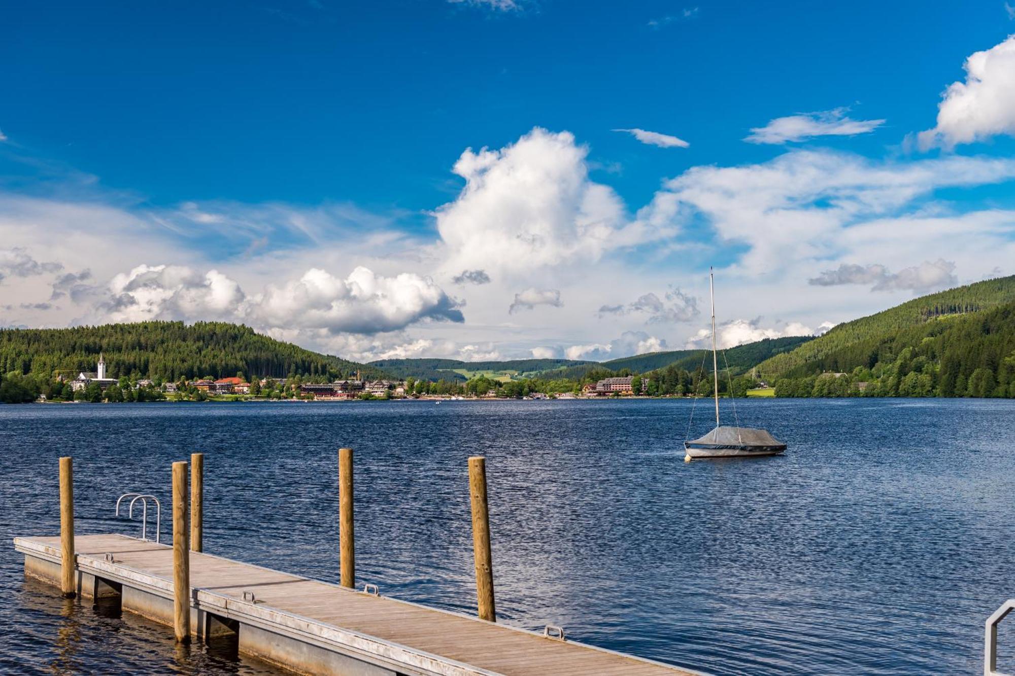 Апартаменты Fewo Sunneschii, Hoechenschwand, Dorf Am Himmel, Sauna Im Haus Экстерьер фото